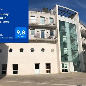 Apartment Modern Sunny In Residental Area, Venedig